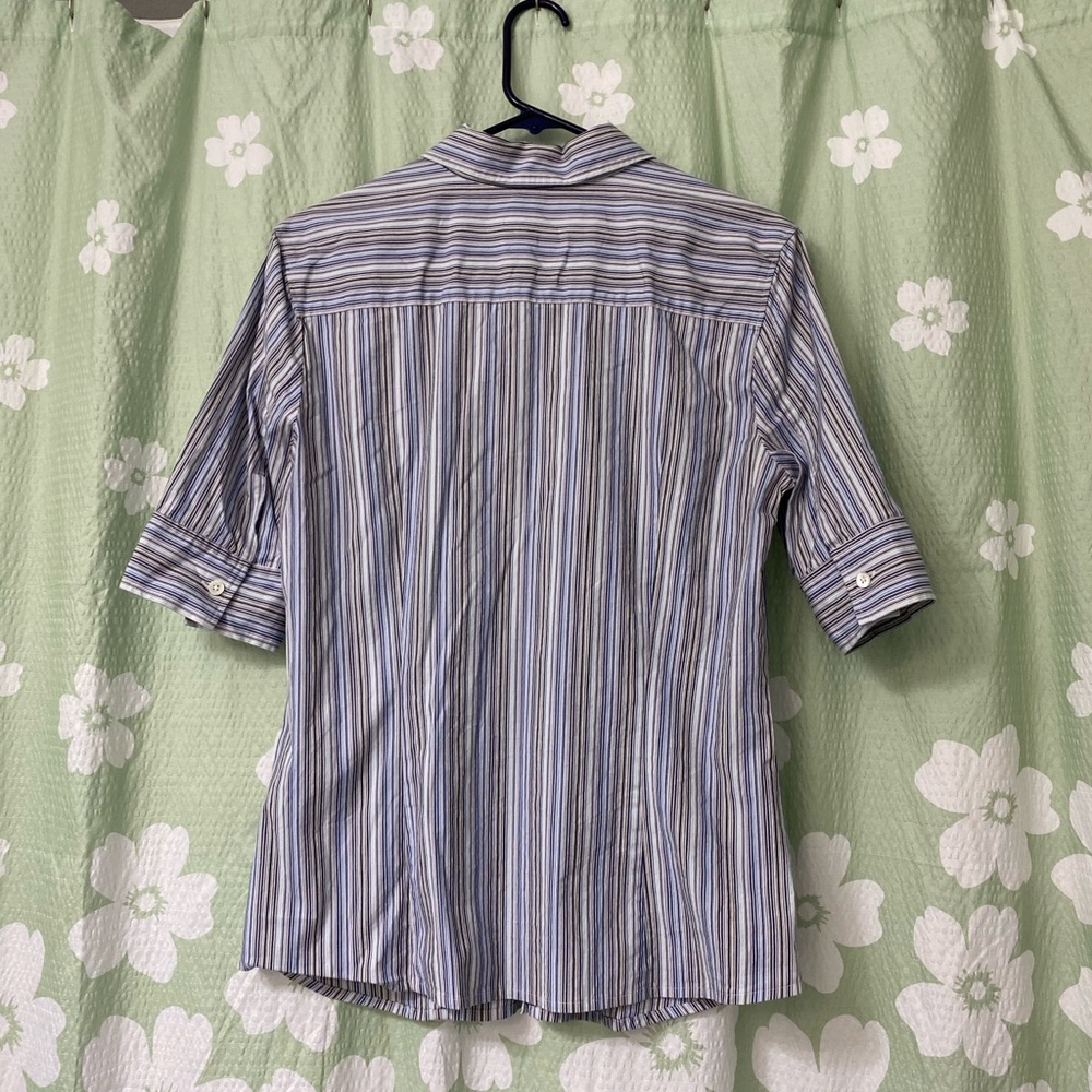 Express, 97% cotton/3%lycra. Mach wash/line dry - Picture 2 of 2